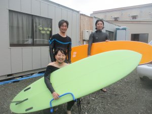 初サーフィン！！